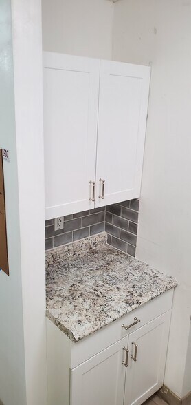 Building Photo - 1379 Summit Run Cir