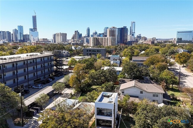 Building Photo - 1210 Angelina St