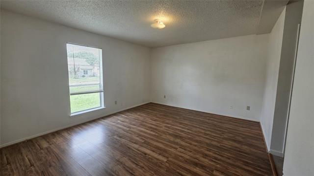 Building Photo - 2018 Steamboat Springs Dr
