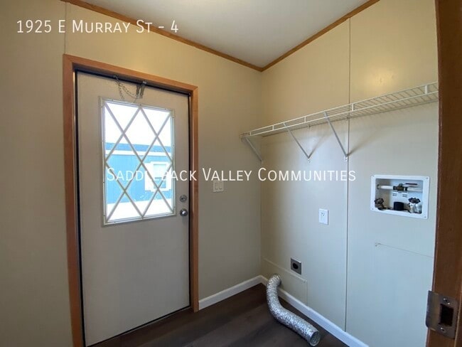 Building Photo - 1925 E Murray St