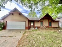 Building Photo - 3 Bed 2 Bath Home in Windsor Estates