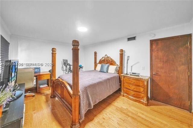 Building Photo - 4000 NE 168th St