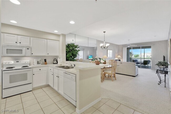 Building Photo - 17040 Willowcrest Way
