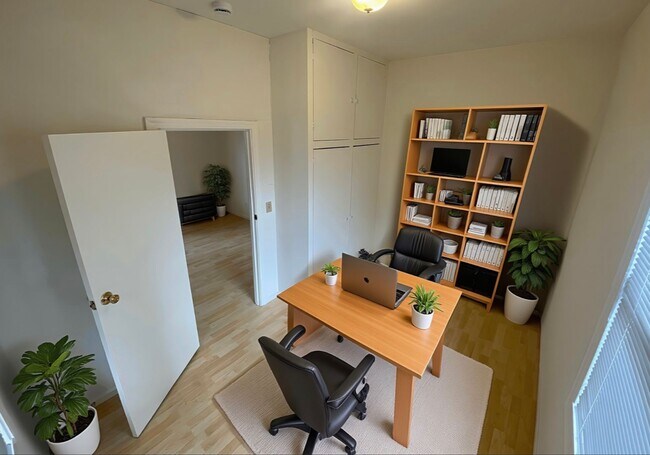 Building Photo - Charming Oakland Home in Desirable Neighborhood