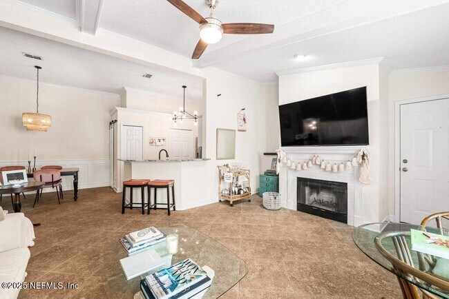 Building Photo - 75 Jardin De Mer Pl