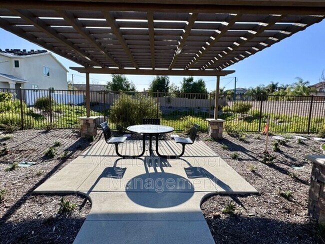 Building Photo - 36330 Albus Ave