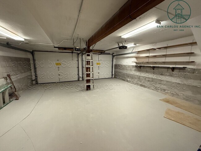 Building Photo - Mission 4 SW 1st