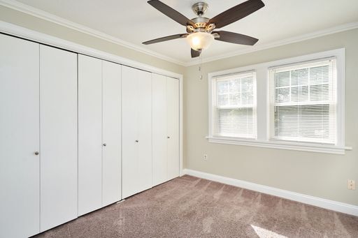 Building Photo - Renovated 3 bedroom 2 Bath home in Goodyea...