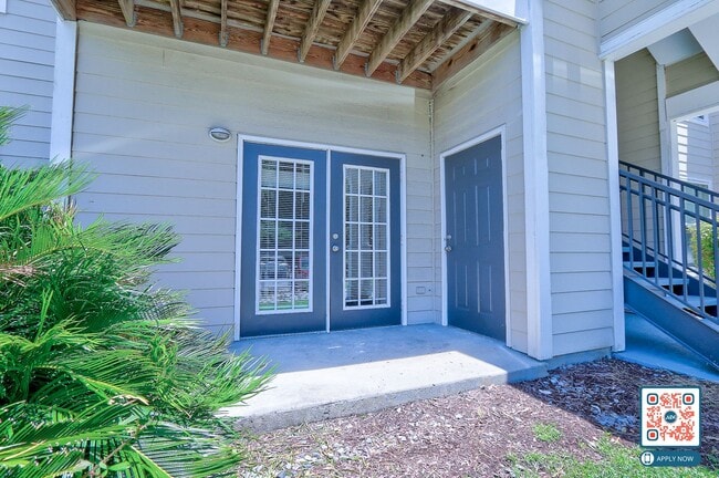 Building Photo - MOVE IN THIS YEAR - FREE MONTH'S RENT IN 1st 90 DAYS!