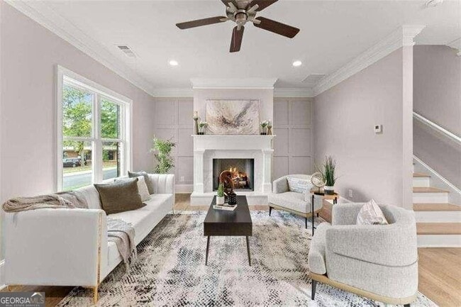 Building Photo - 502 Washington St NW