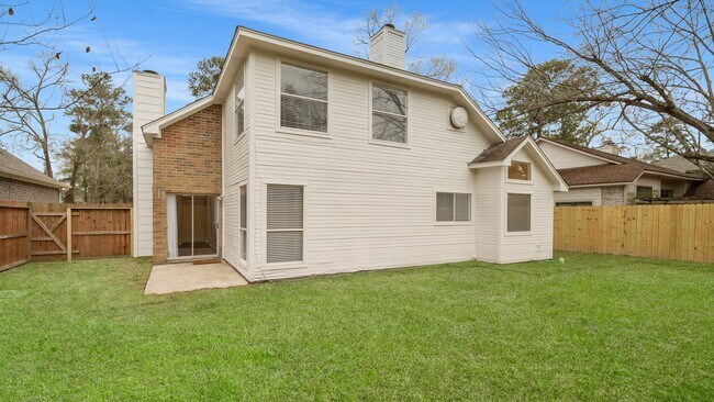 Building Photo - 1931 Invermere Dr