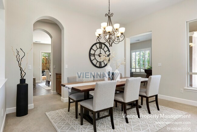 Building Photo - Beautiful 4 Bedroom Home in Catta Verdera