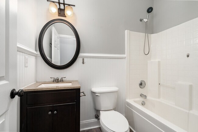 Building Photo - 251 Tradition Way