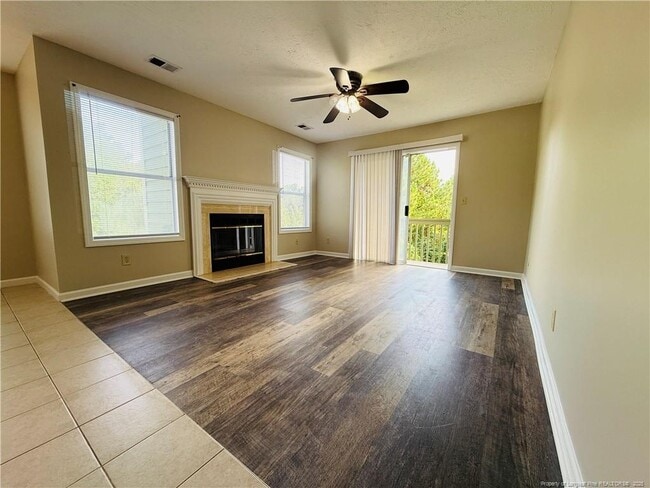 Building Photo - 962 Stewarts Creek Dr