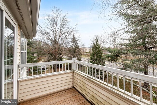 Building Photo - 119 Acadia Ct