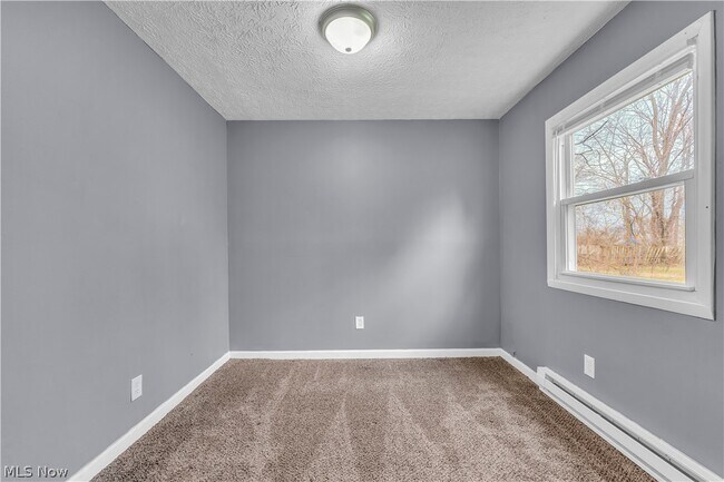 Building Photo - 1771 E 37th St