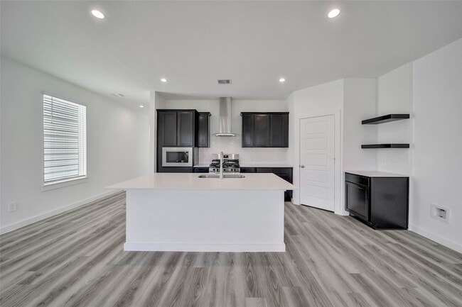 Building Photo - 12310 Greenwood Gate Dr