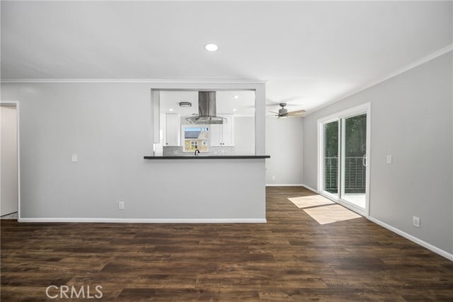 Building Photo - 201 E 16th St