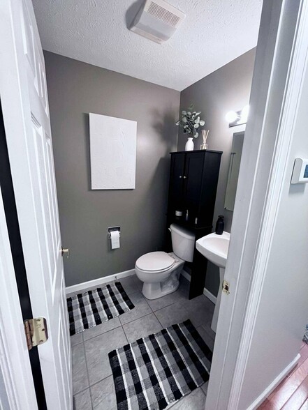 Half Bath - 250 Donna Ave