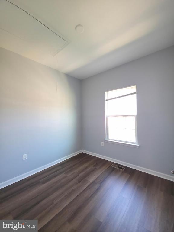 Building Photo - 5323 Smith's Cv Ln