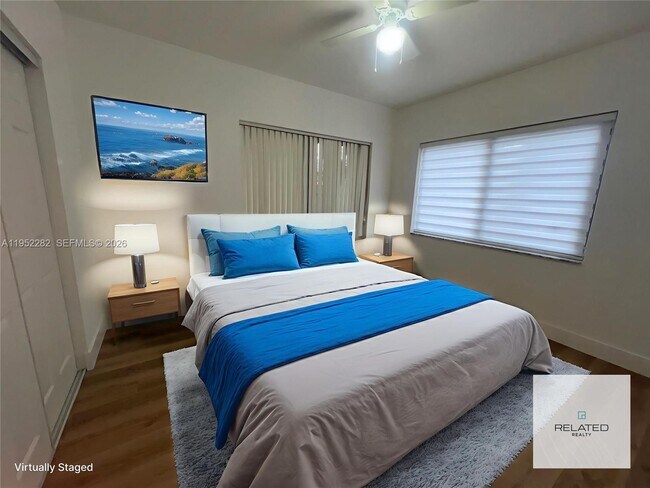 Building Photo - 3297 SW 26th St