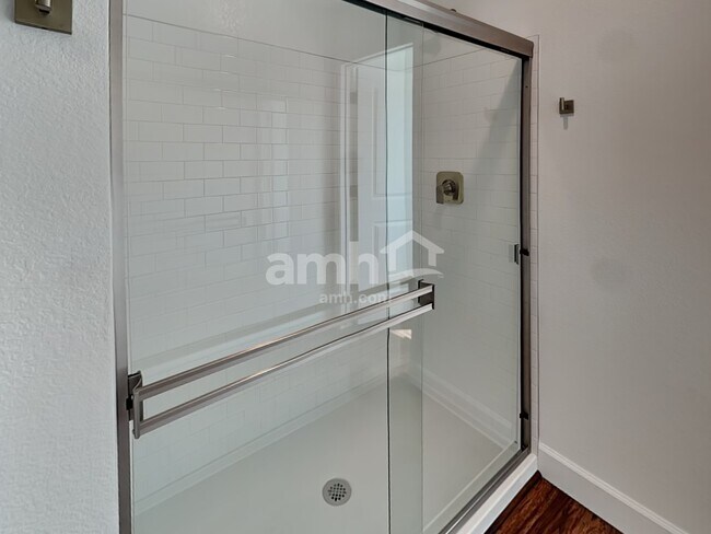 Building Photo - 9156 Liberty Cap Ct