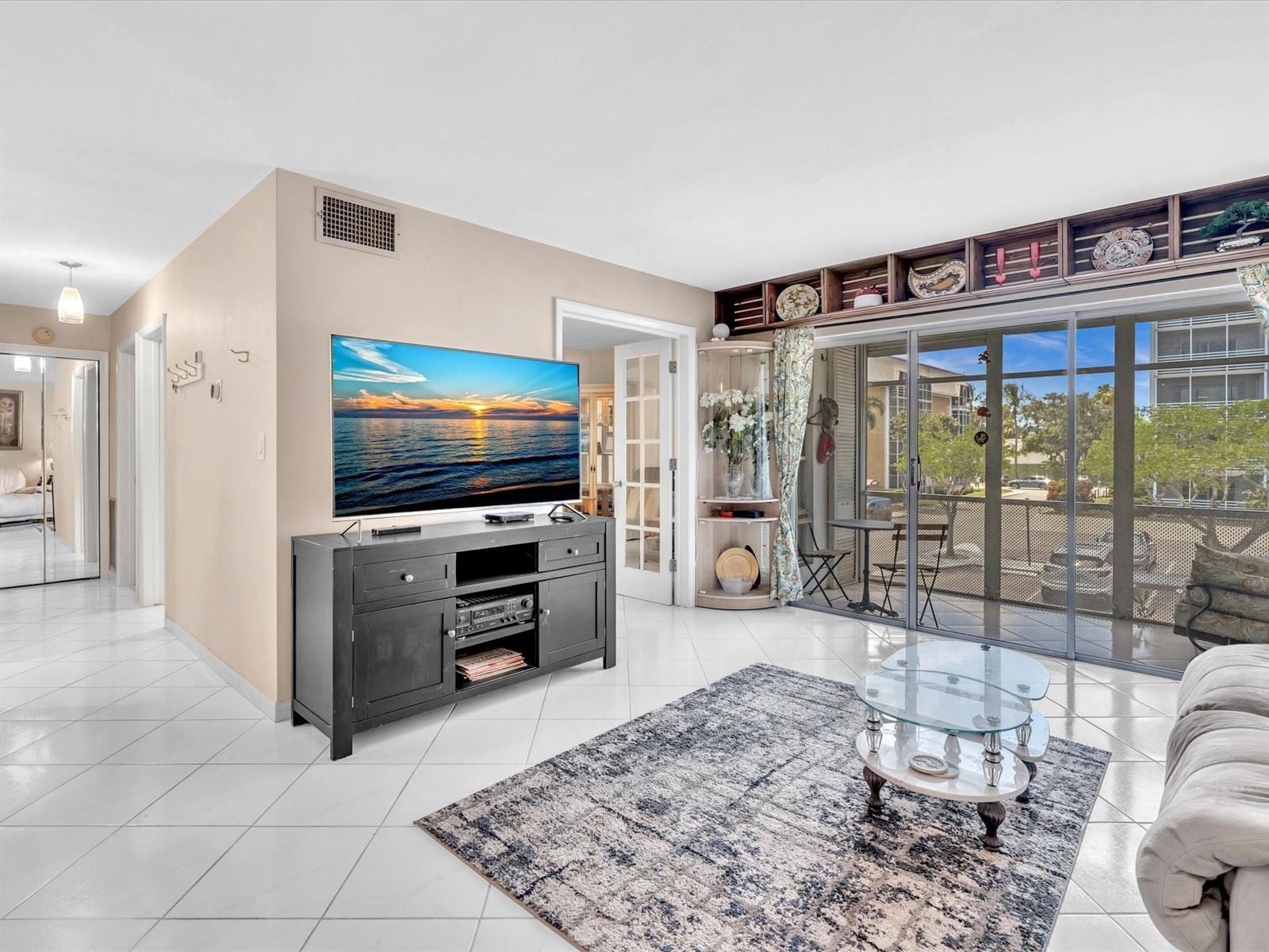 Building Photo - 3020 NE 16th Ave