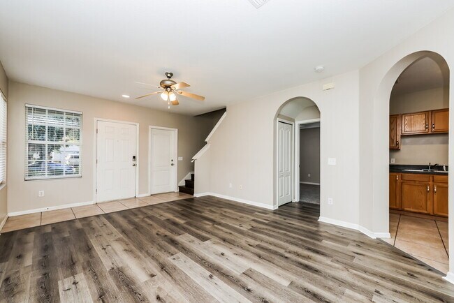 Building Photo - 12626 Adventure Dr