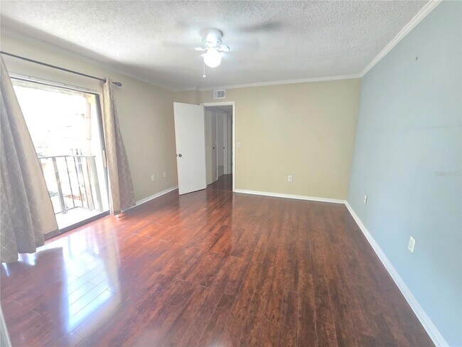 Building Photo - 5263 Brook Ct