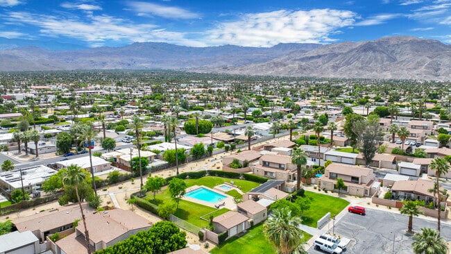 Building Photo - 74237 Catalina Way