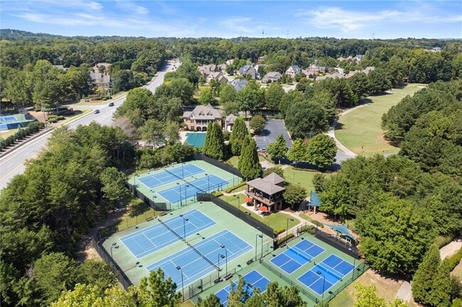 Building Photo - 2317 St Davids Square