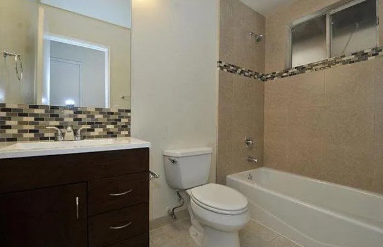 Building Photo - 3002 Walgrove Way