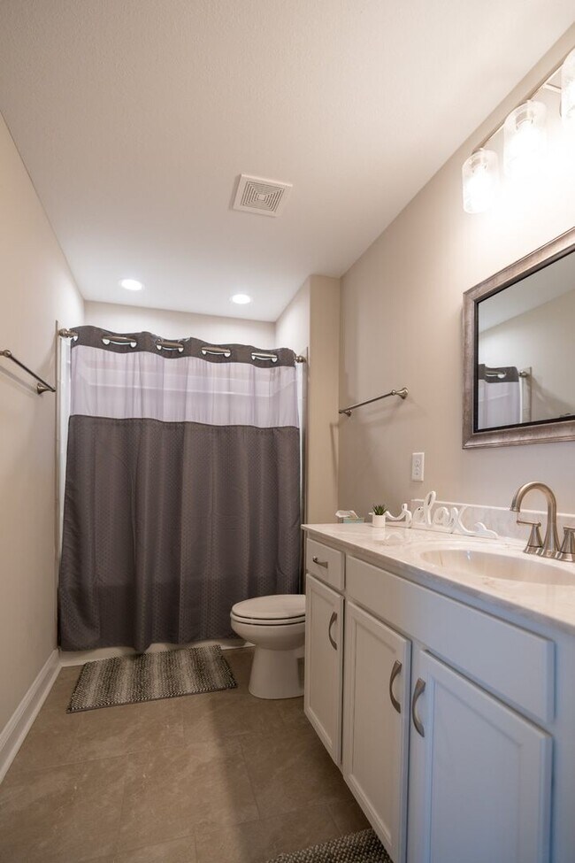 Building Photo - Beautiful 4-Bedroom Home with Bonus Room