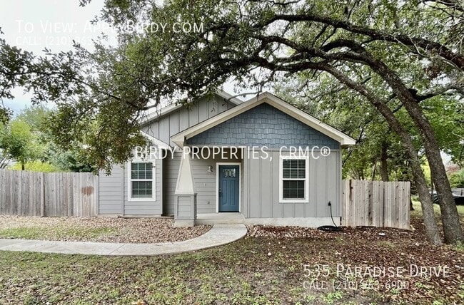 Building Photo - *3 Bed, 2 Bath Home Located Next to Canyon...