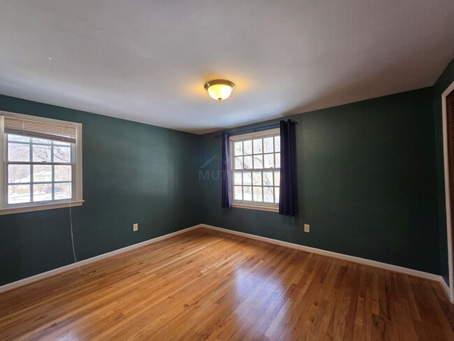 Building Photo - 33811 Hunters Pointe Rd