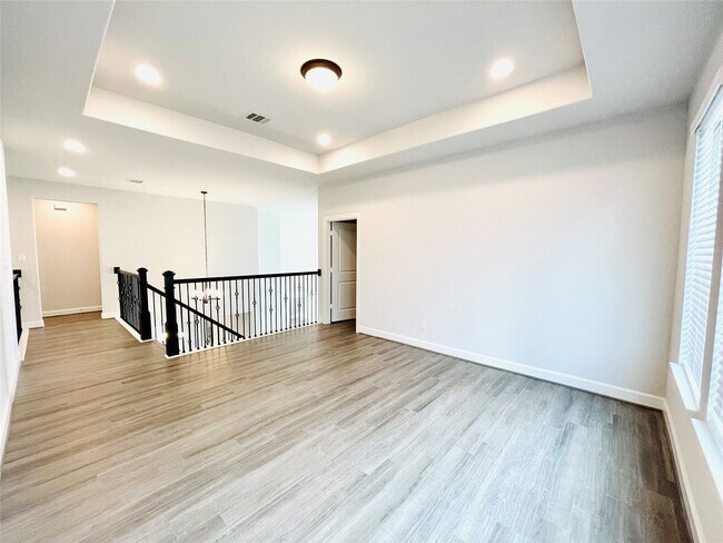 Building Photo - 596 Santa Rosa Hls Dr