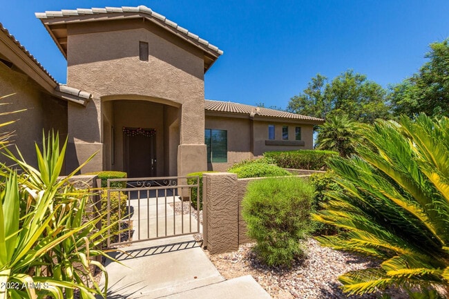 Building Photo - 4250 S Lafayette Dr