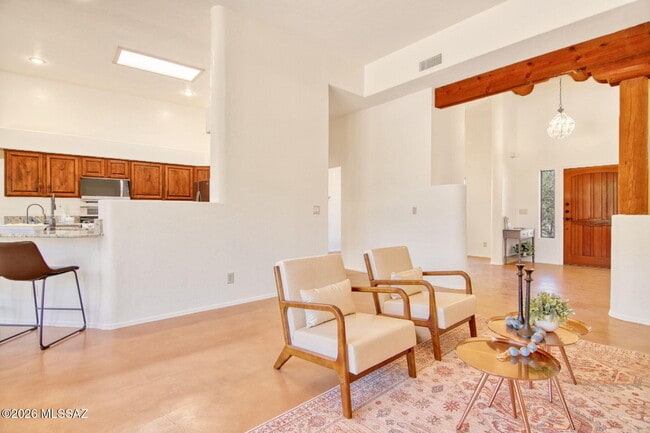 Building Photo - 5980 Verde Pl
