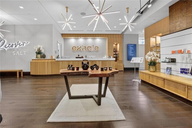 Building Photo - 1065 Peachtree St NE