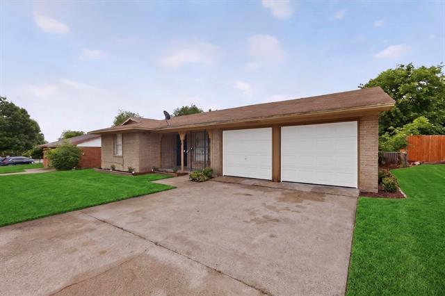 Building Photo - 524 Longridge Dr