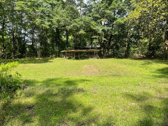 Building Photo - 31 Pine Ridge Trail