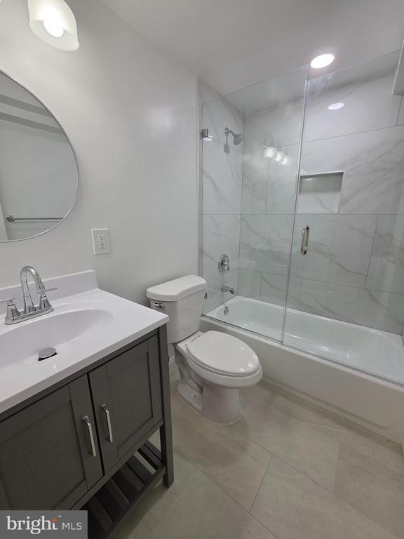 Building Photo - 3604 Lakota Rd