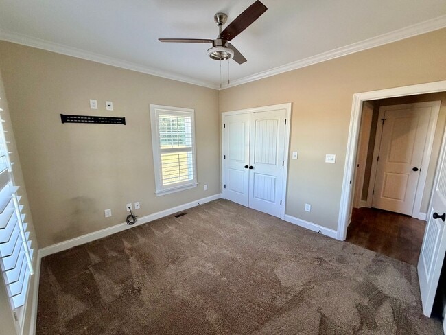 Building Photo - Quiet Country Living on 6+ Acres Between Rocky Mount and Wilson