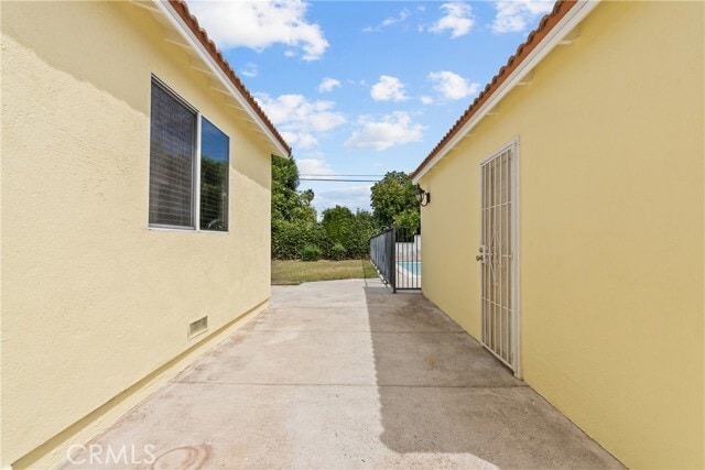 Building Photo - 5110 Petit Ave