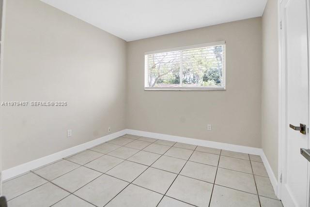 Building Photo - 7325 SW 98th Ct