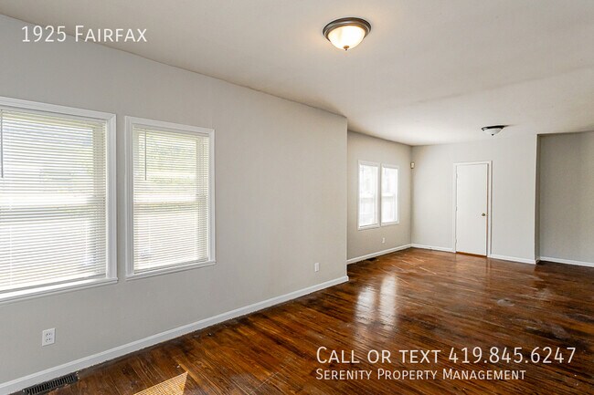 Building Photo - 1925 Fairfax-