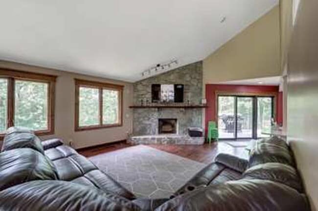 Building Photo - Beautiful Home in Cincinnati!!