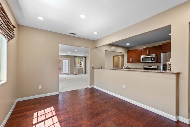 Building Photo - 18005 Bullock St