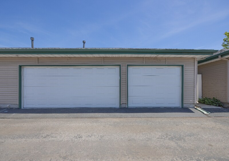 Building Photo - 5932 W Ashville Ln