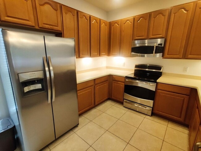 Building Photo - 11855 Deer Path Way